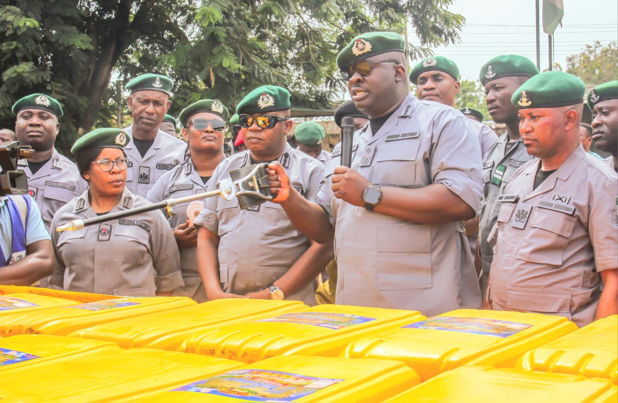 Ogun1 Customs Again Intercepts 1,202 Kegs of Smuggled Vegetable Oil Valued at ₦120.2m